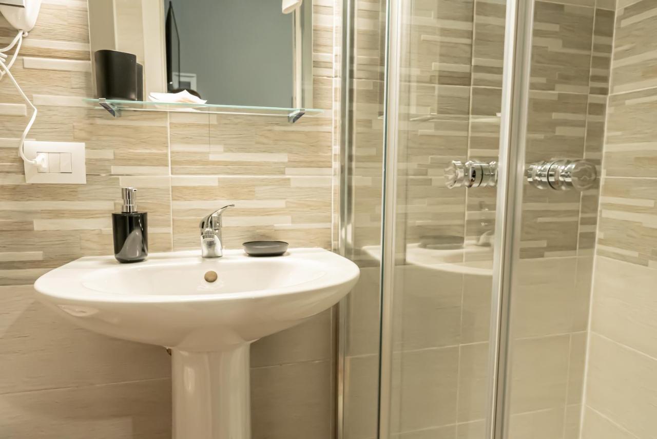 Trastevere Guestrooms Rome Bagian luar foto